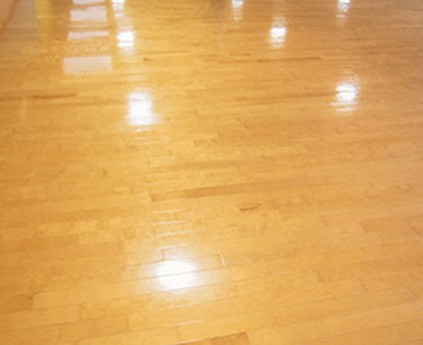 床ワックス・窓・ ベランダのクリーニング